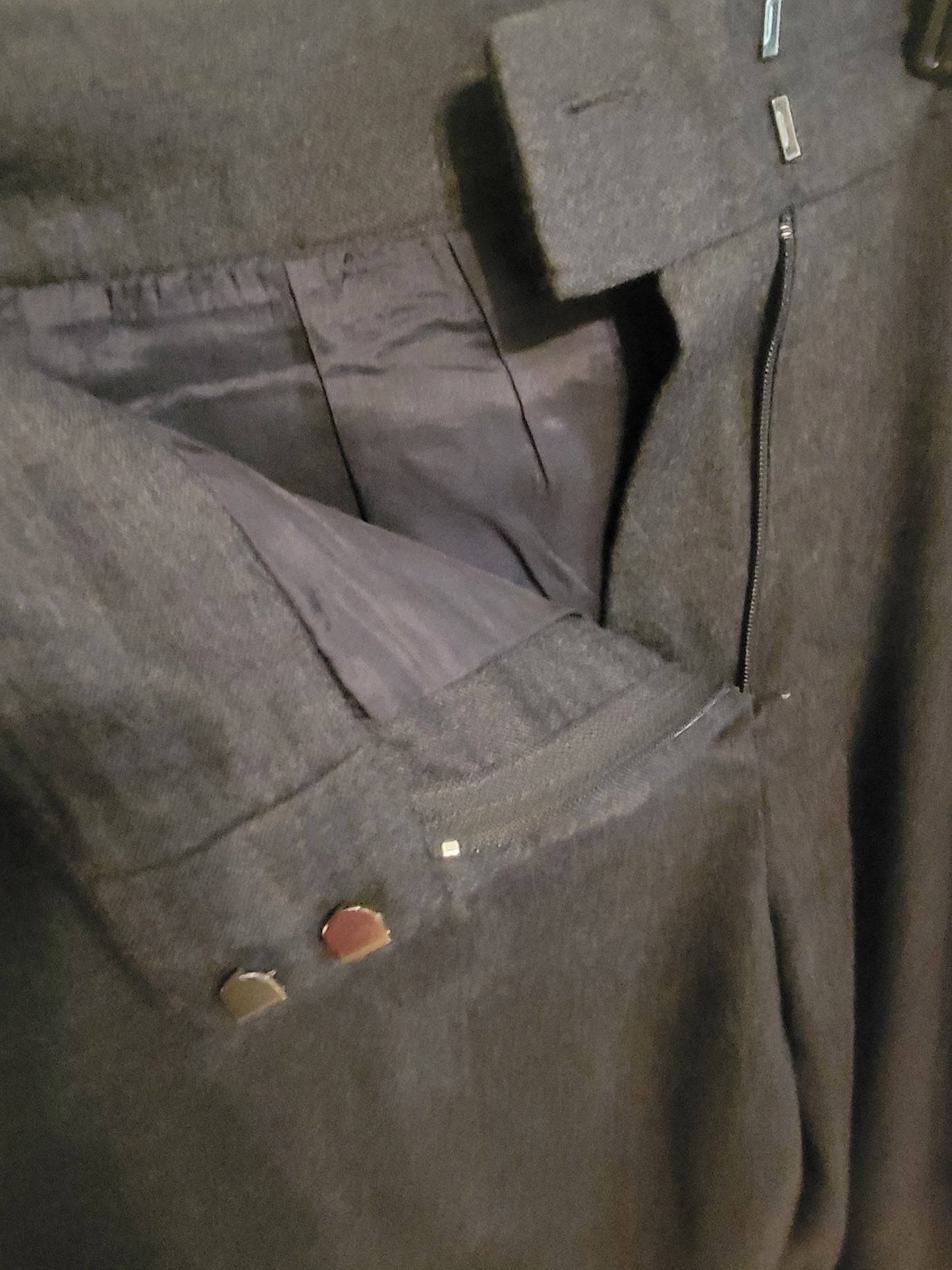 LOFT Wool Cropped Wide-Leg Dress Pants – Charcoal, Size 12 | Pre-Owned by REnewd