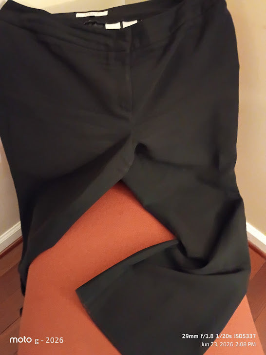 Kasper Black Dress Pants – Size 14 – Classic Fit