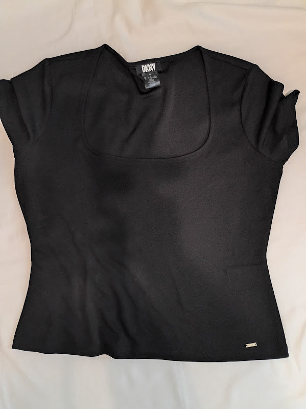 DKNY Black Short Sleeve Top – L/XL – Minimalist Logo Tee