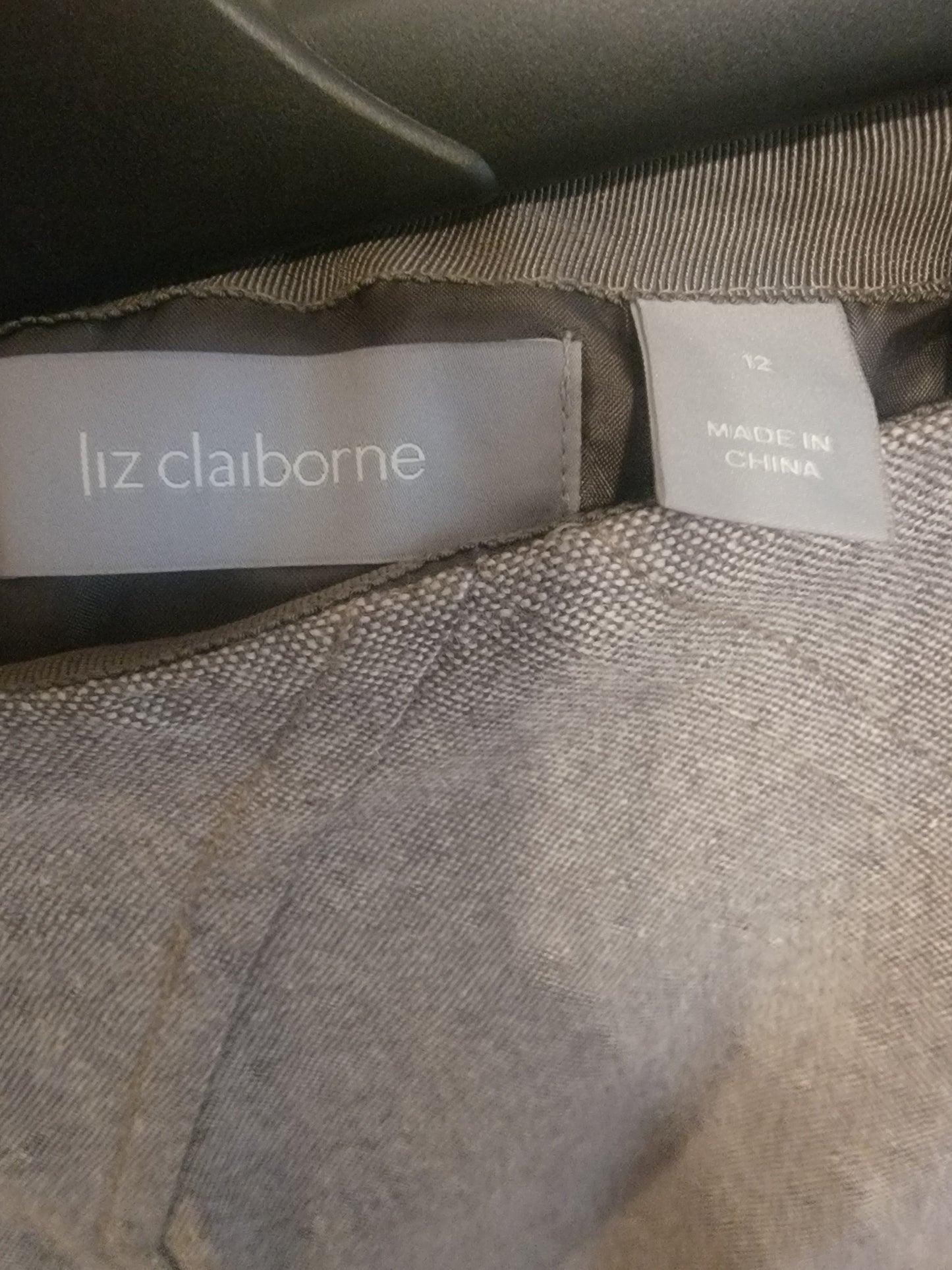 Liz Claiborne Wool Skirt Suit – Size 12 (Brown/White)