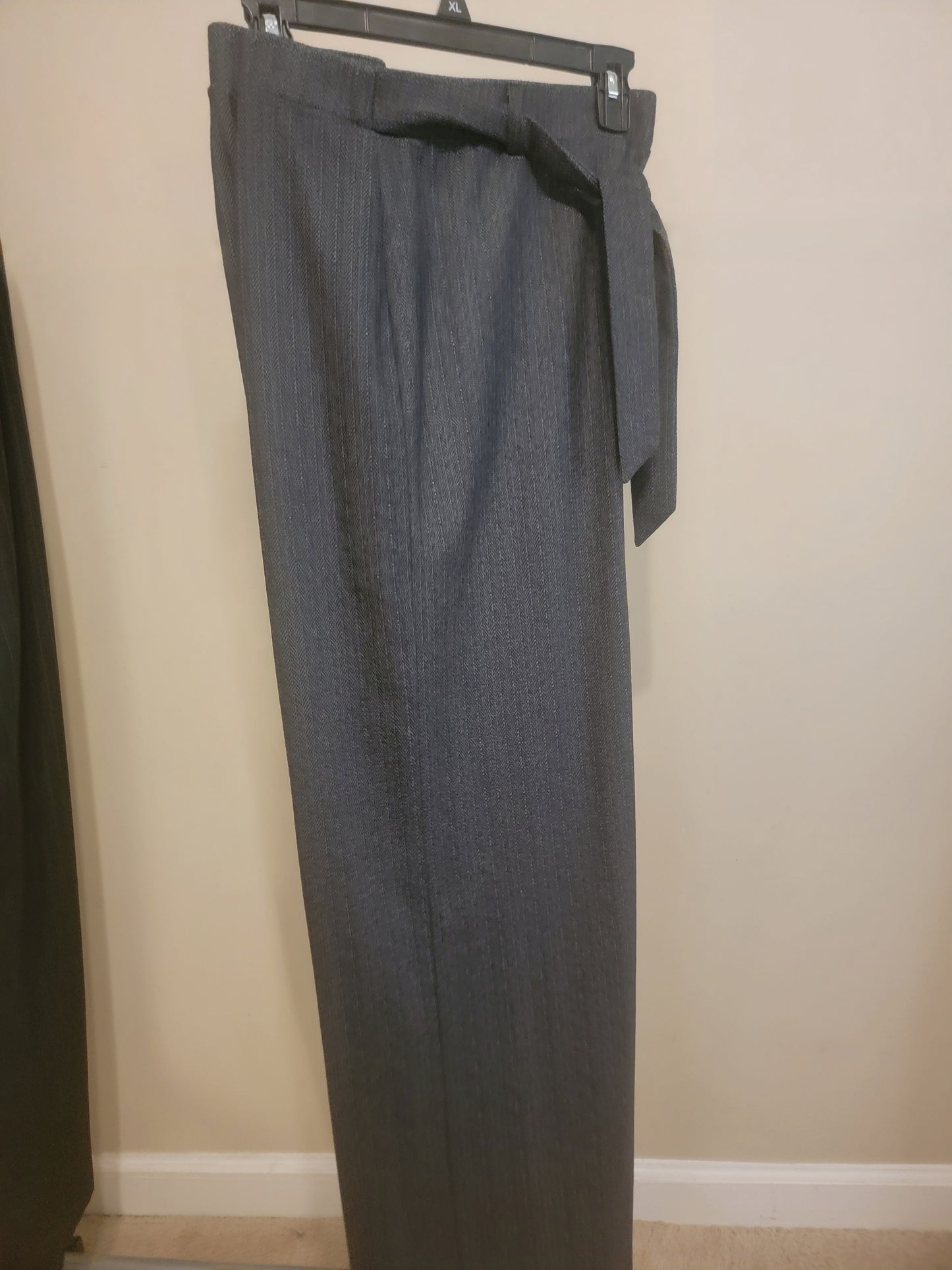 Charcoal Wide-Leg Dress Trouser with Matching Belt – Size L | Pre-Owned by REnewd