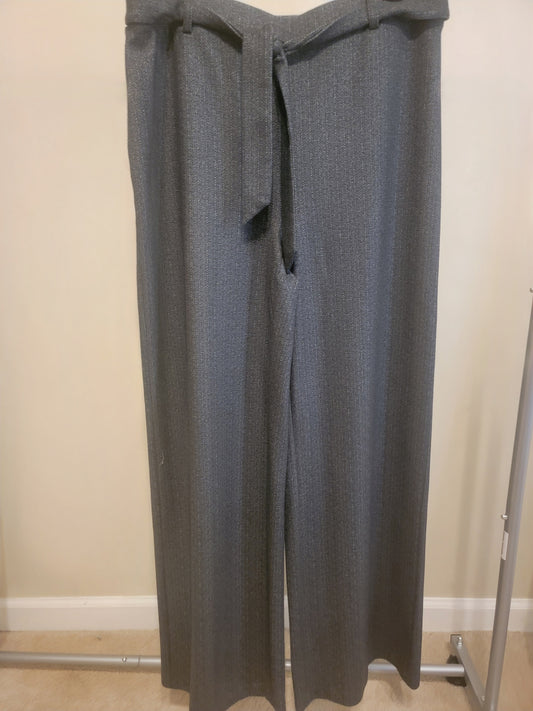 Charcoal Wide-Leg Dress Trouser with Matching Belt – Size L | Pre-Owned by REnewd