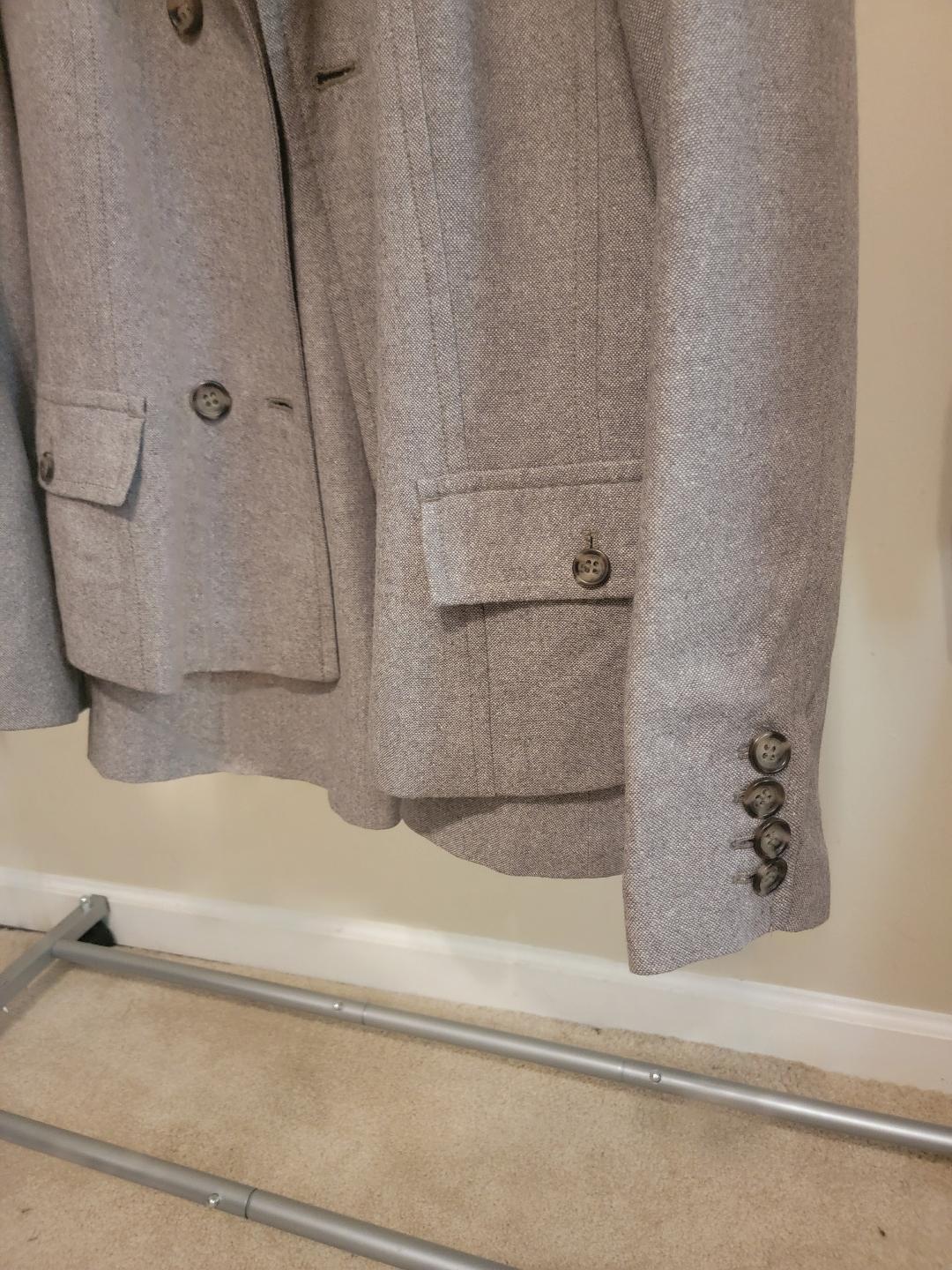Liz Claiborne Wool Skirt Suit – Size 12 (Brown/White)