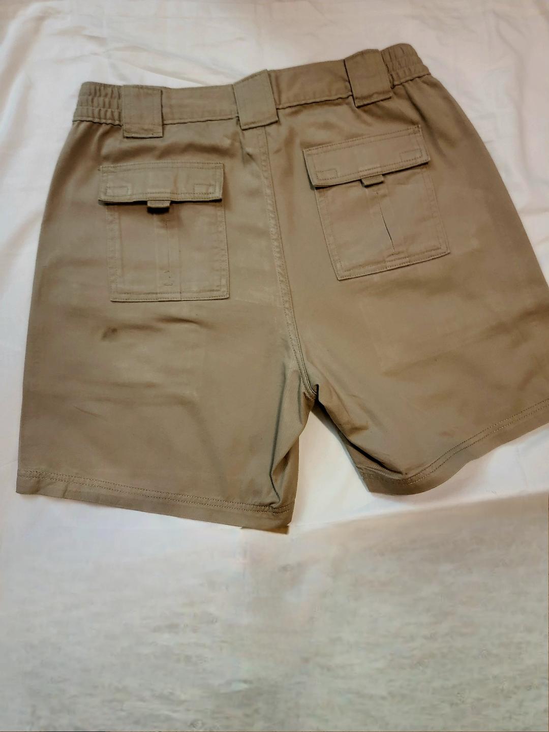 St. John's Bay Khaki Cargo Hiking Shorts – Size 32 | Pre-Owned by REnewd